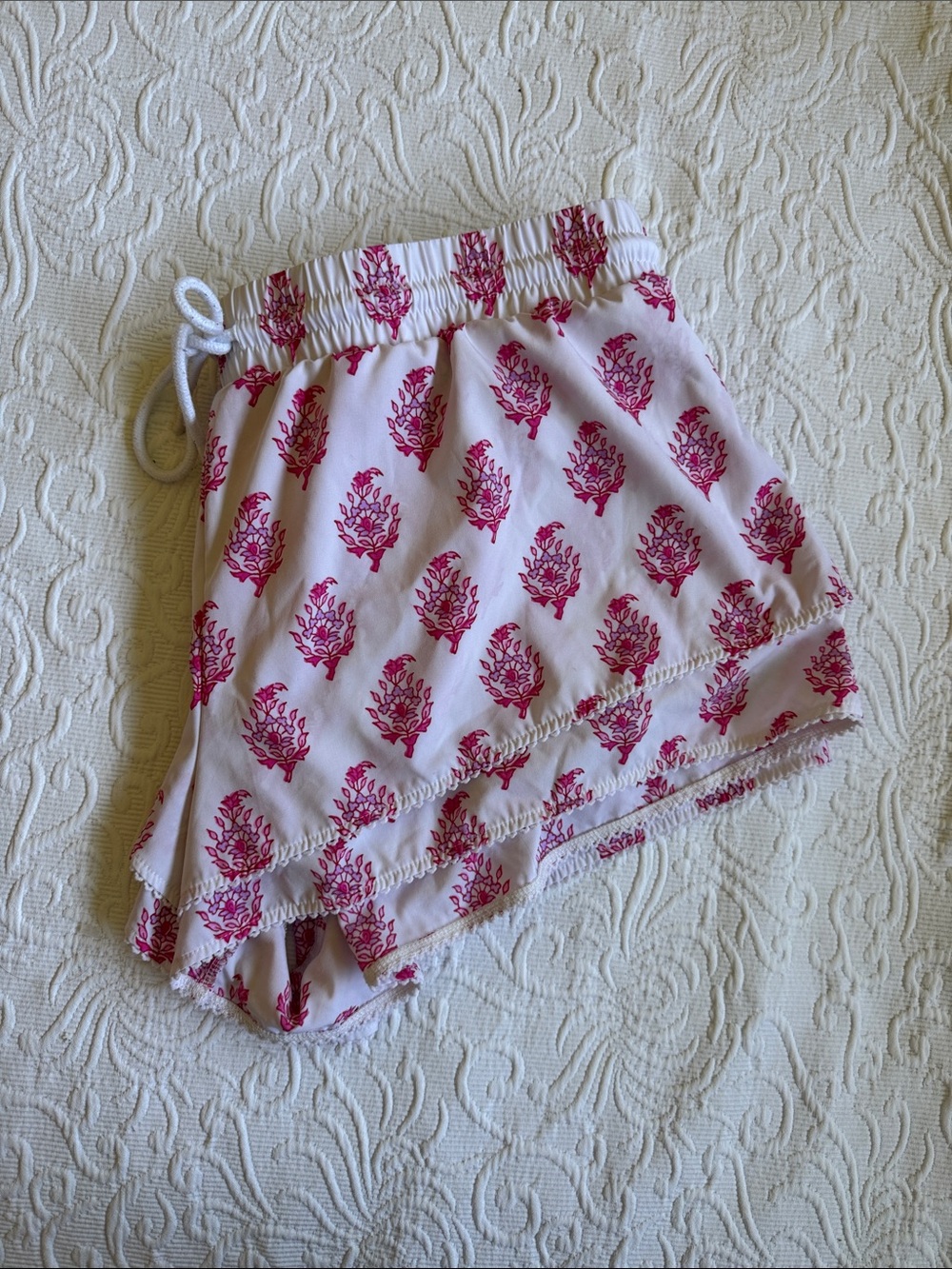 Roller Rabbit x Target women’s bouquet drawstring shorts L